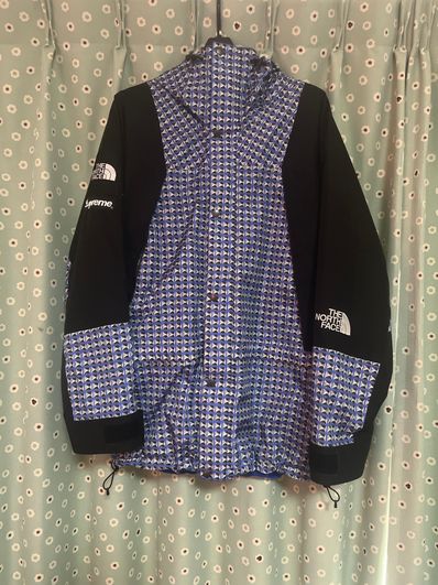 Supreme x The North Face Studded Mountain Light Jacket "Royal"