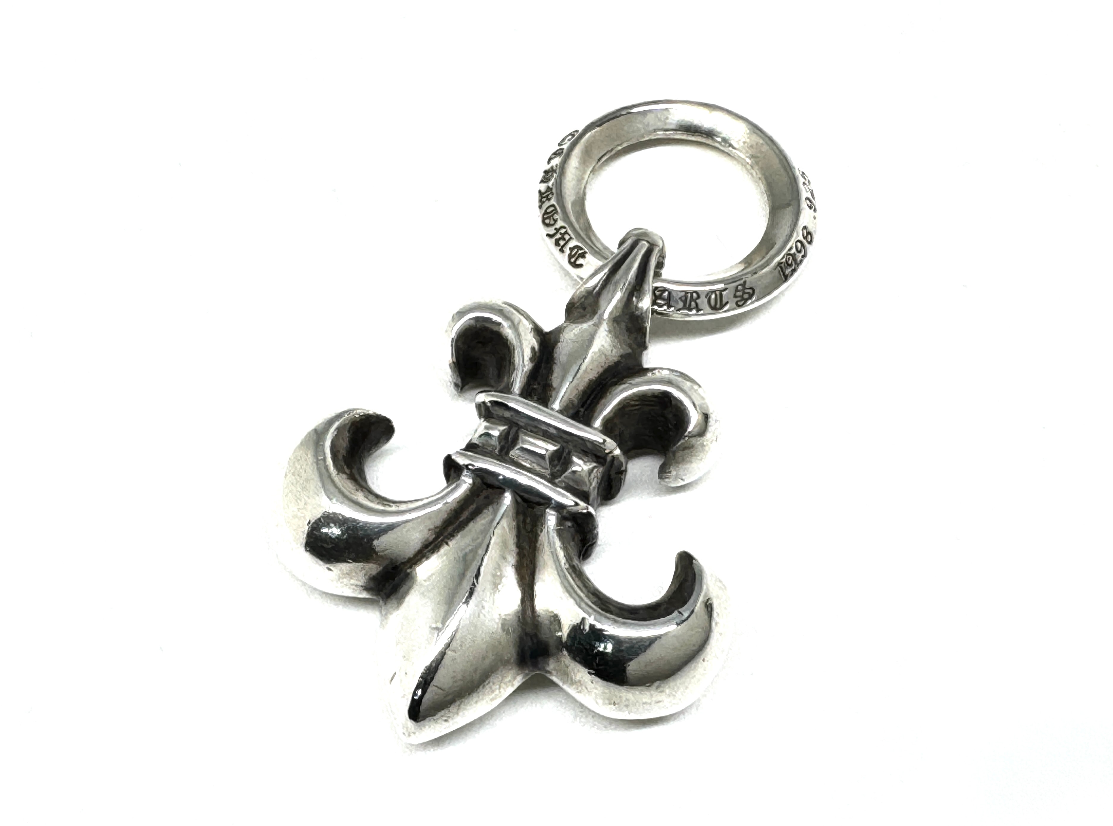 Chrome Hearts BS Fleur Pendant "Silver"