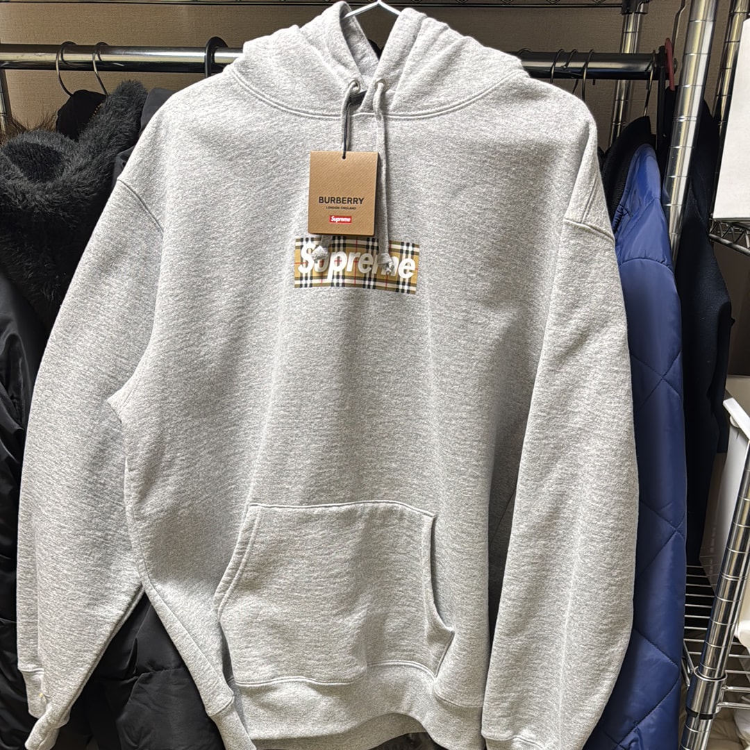 Supreme / Burberry Box Logo Hooded Sweatshirt "Heather Grey"