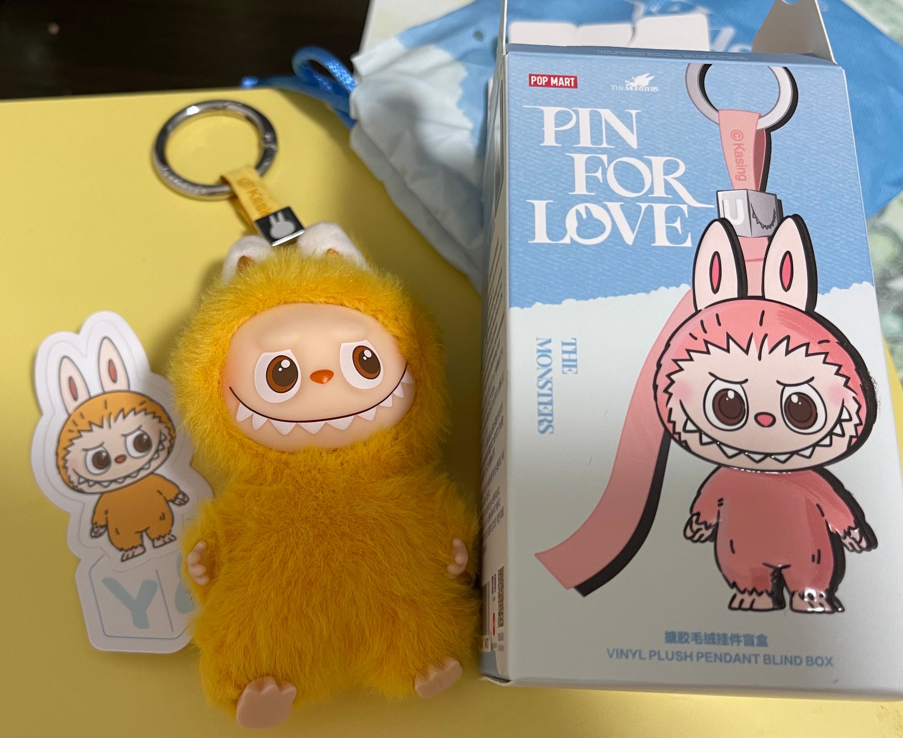 POP MART THE MONSTERS (LABUBU) Pin for Love Series-Vinyl Plush Pendant (N-Z) Y