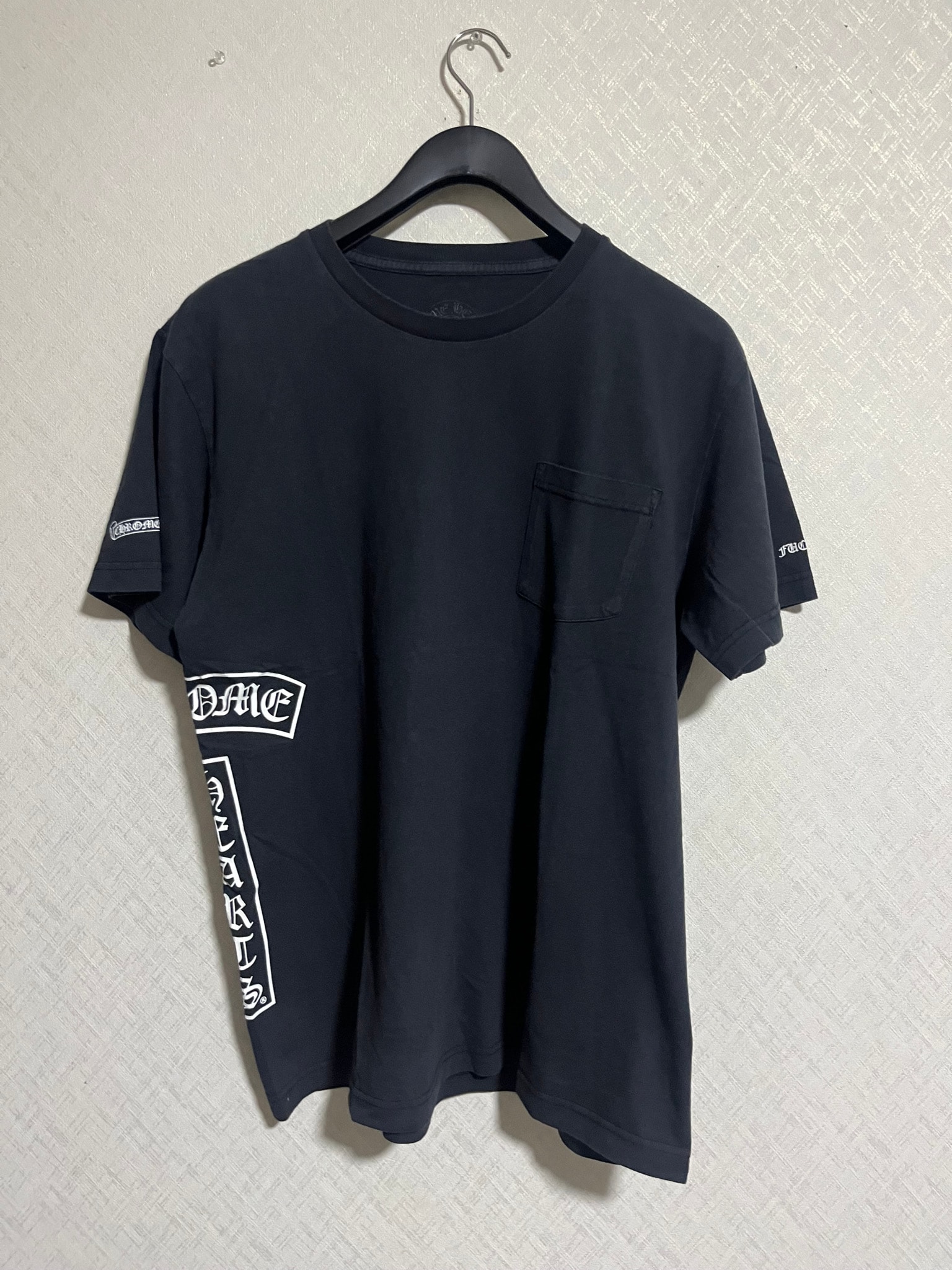 クロムハーツ(chrome hearts) soap n water T BAR Tバーヴィンテージ加工プリント 【Tシャツ】【ブラック】【新品】