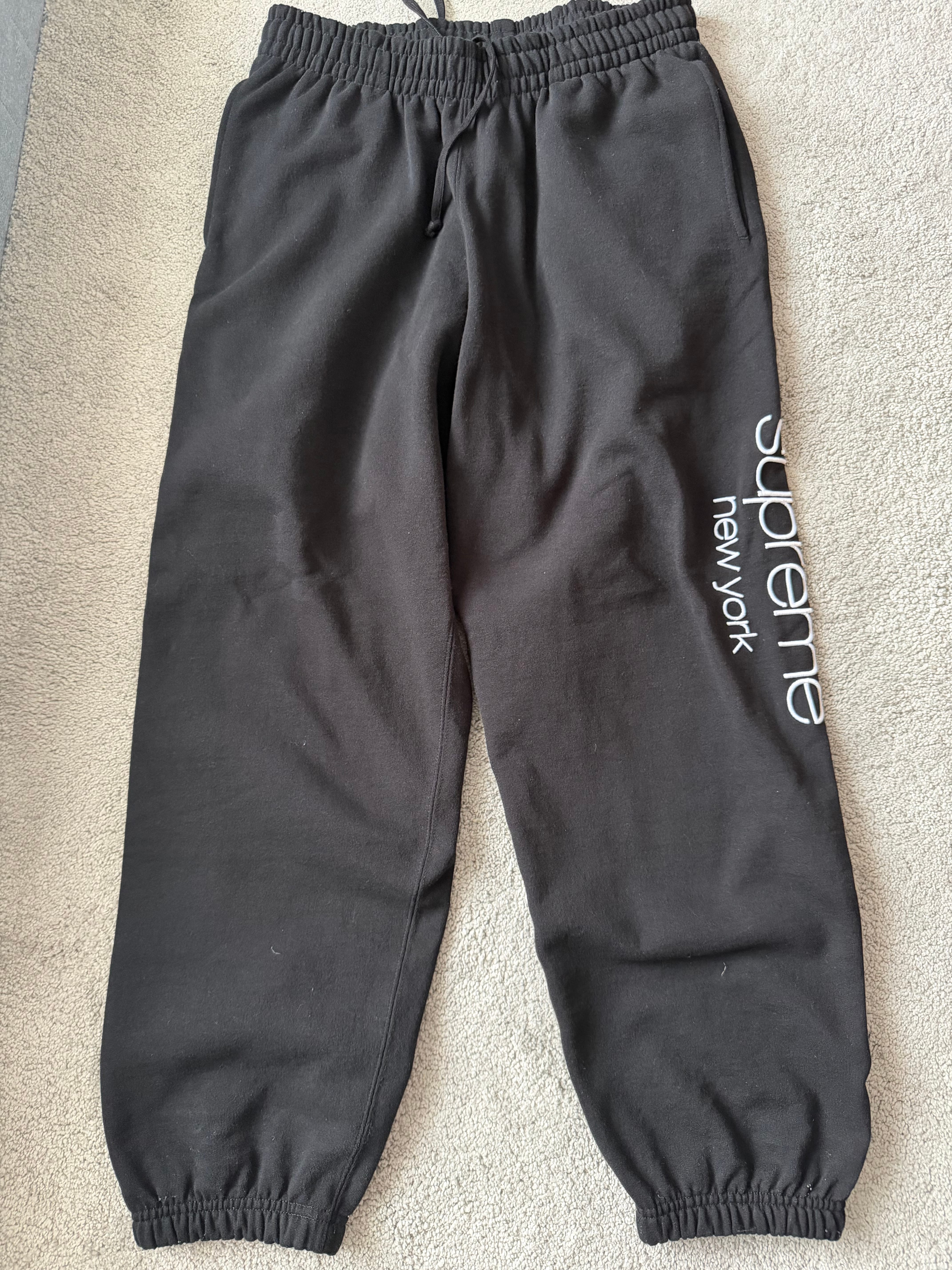 Supreme Classic Logo Sweatpant "Black"