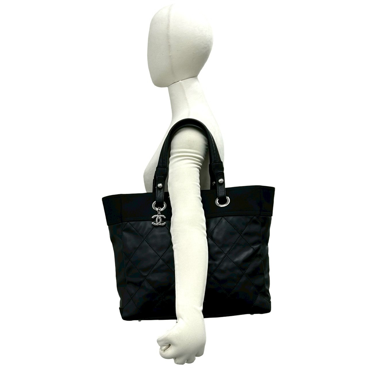 B (目立った傷や汚れなし)】CHANEL シャネル パリビアリッツ MM レザー