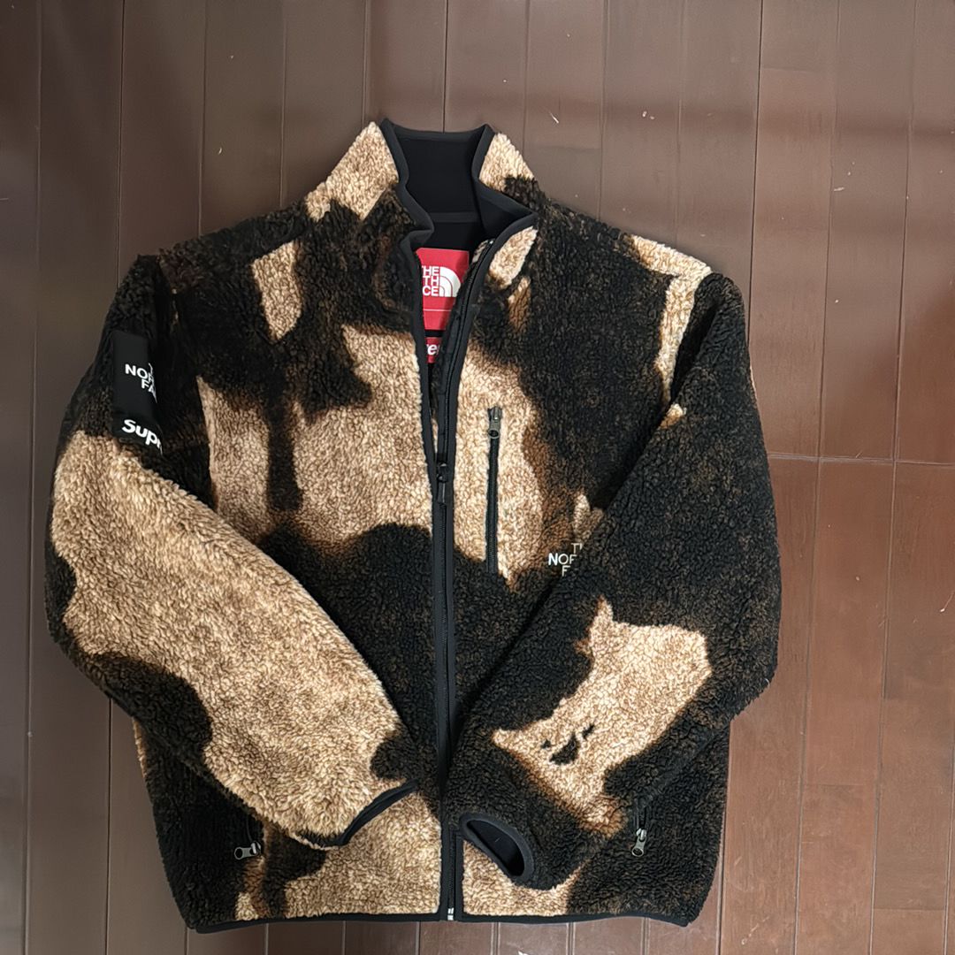 Supreme x The North Face Bleached Denim Print Fleece Jacket "Black"