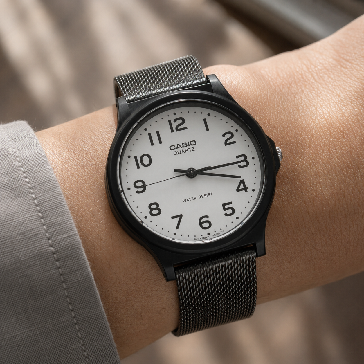 Casio Collection MQ-24-7BLLJH "Black"