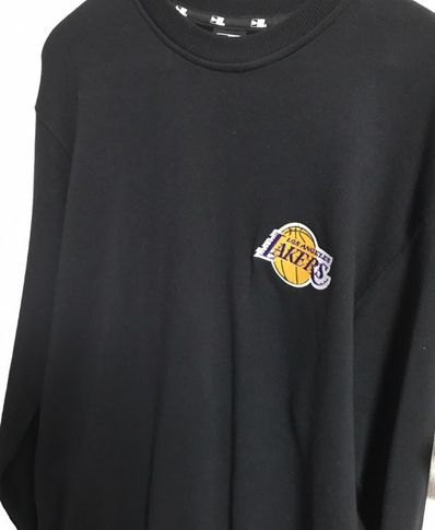 XLARGE x New Era x NBA Lakers Standard Logo Crewneck Sweat "Purple"