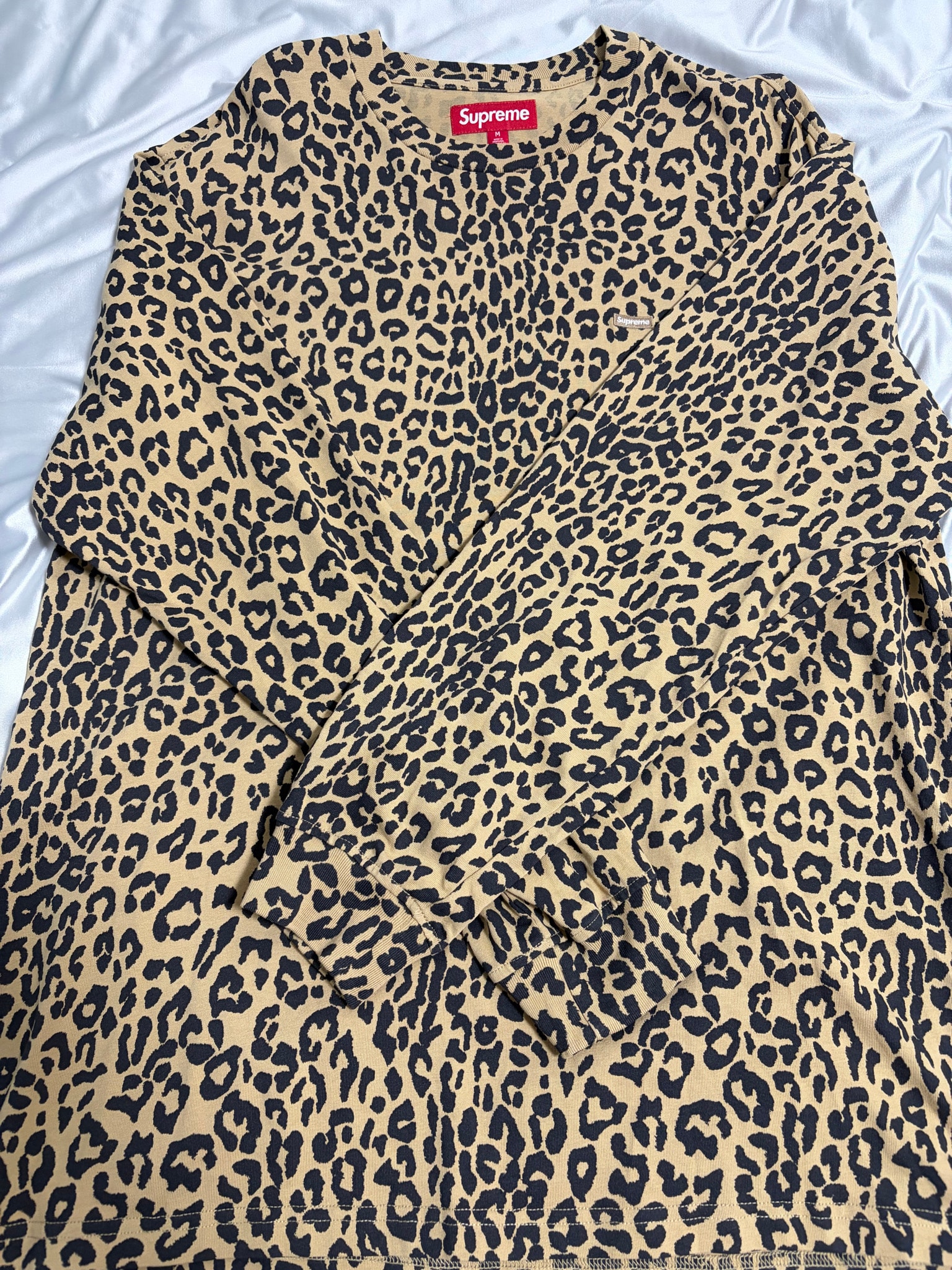 Supreme Small Box L/S Tee "Leopard"(23FW)