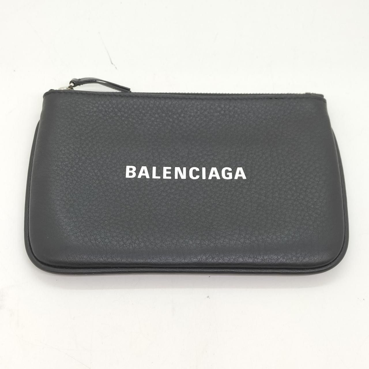 BALENCIAGA