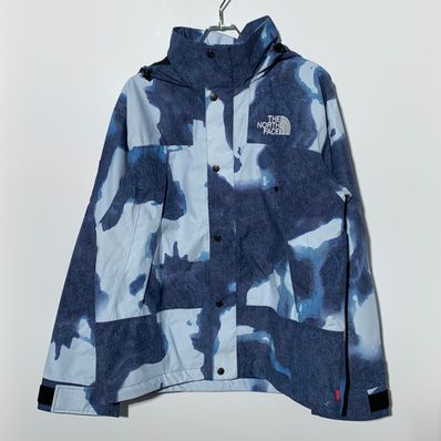 Supreme x The North Face Bleached Denim Print Mountain Jacket "Indigo"