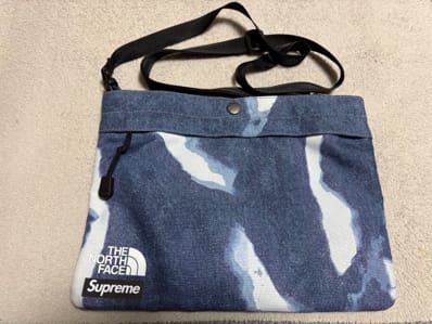 Supreme x The North Face Bleached Denim Print Shoulder Bag "Indigo"