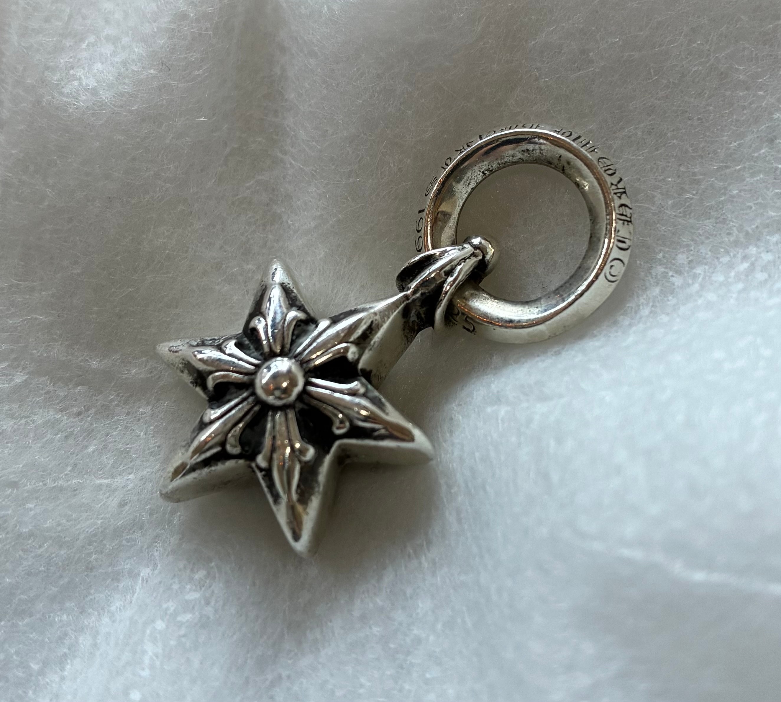 Chrome Hearts Star Charm "Silver"