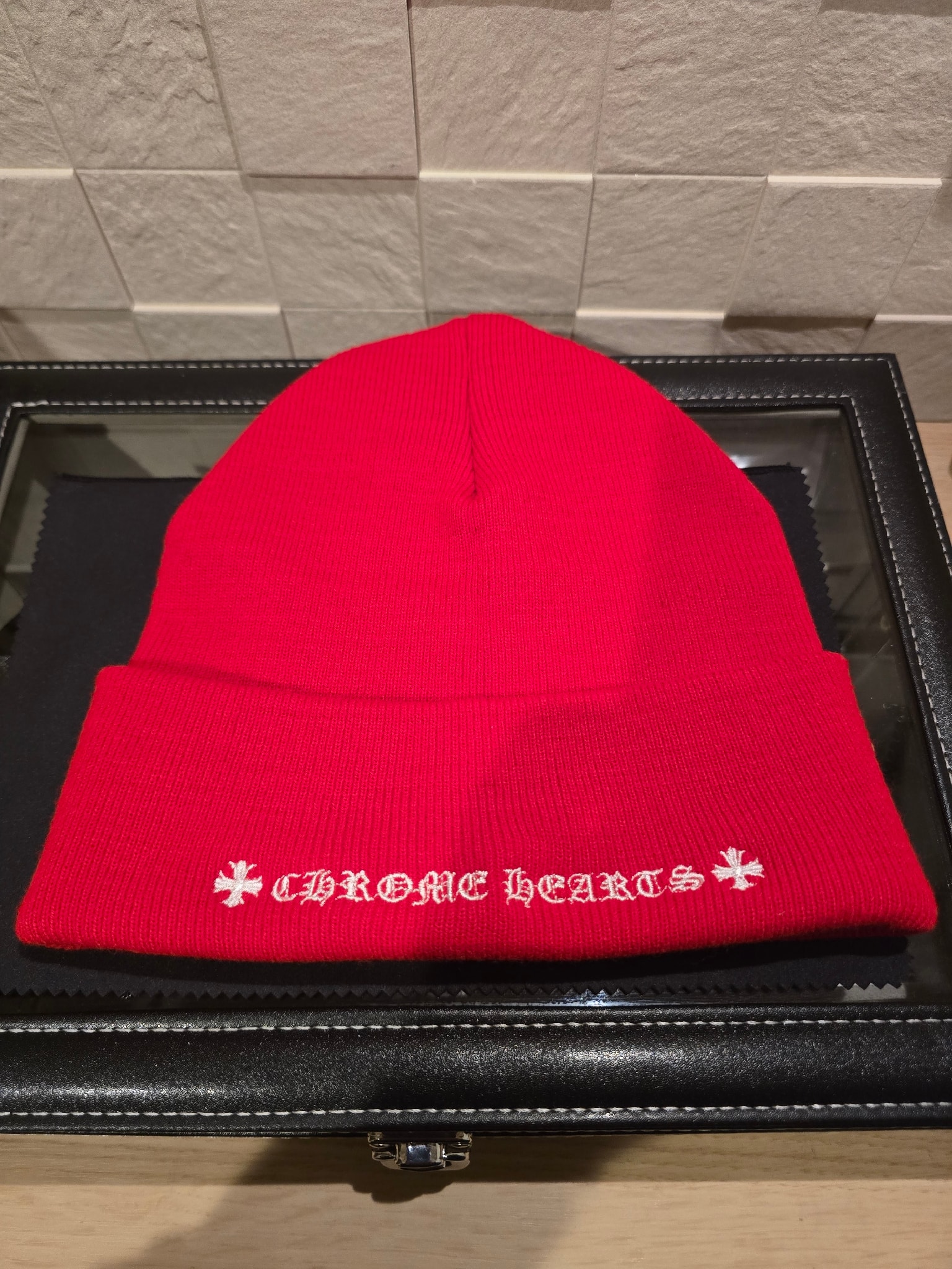 Chrome Hearts CHロゴ刺繍 RED WATCH ニット帽 ビーニー