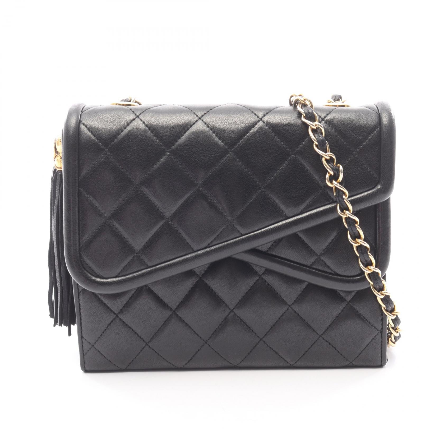 シャネル CHANEL マトラッセ フリンジ ショルダーバッグ バッグ ラムスキン(羊革) レディース ブラック系 【中古】