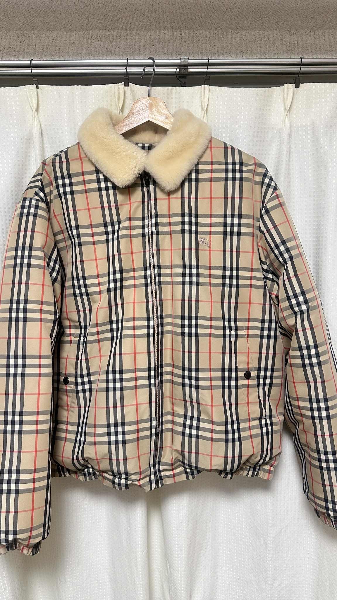 Supreme / Burberry Shearling Collar Down Puffer Jacket "Beige"
