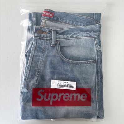 Supreme Distressed Loose Fit Selvedge Jean "Washed Indigo" (24FW)
