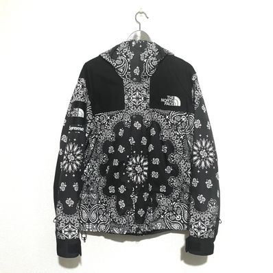 Supreme The North Face Bandana Mountain Parka "Black"