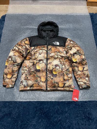 Supreme x The North Face Leaves Nuptse Jacket "Leaves"