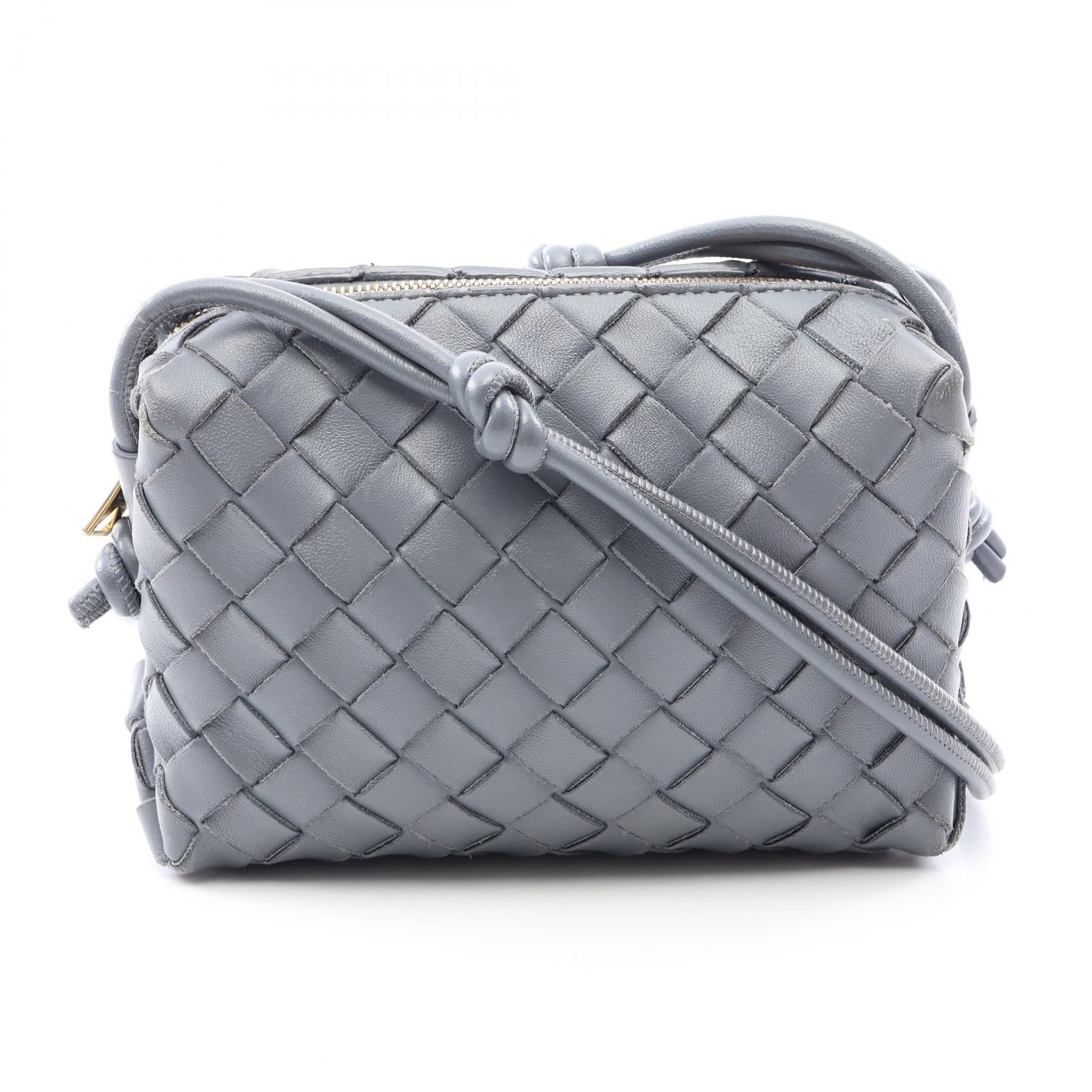 ボッテガヴェネタ BOTTEGA VENETA ループ イントレチャート ショルダーバッグ バッグ レザー レディース グレー系 680254 【中古】