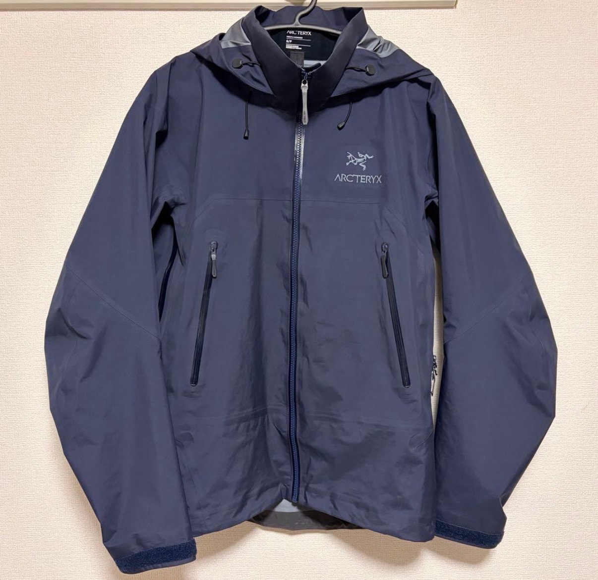 ARC'TERYX Beta AR Jacket Men's "Black Sapphire" X000009906