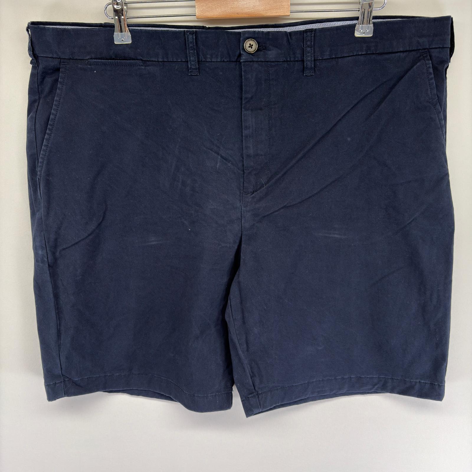 古着 トミーヒルフィガー TOMMY HILFIGER パンツ チノパン ハーフパンツ ワンポイントロゴ ショート w42  ネイビー系 メンズ