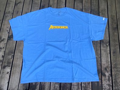 🔥新品未使用travis scott "アストロワールドツアーTシャツ"🔥