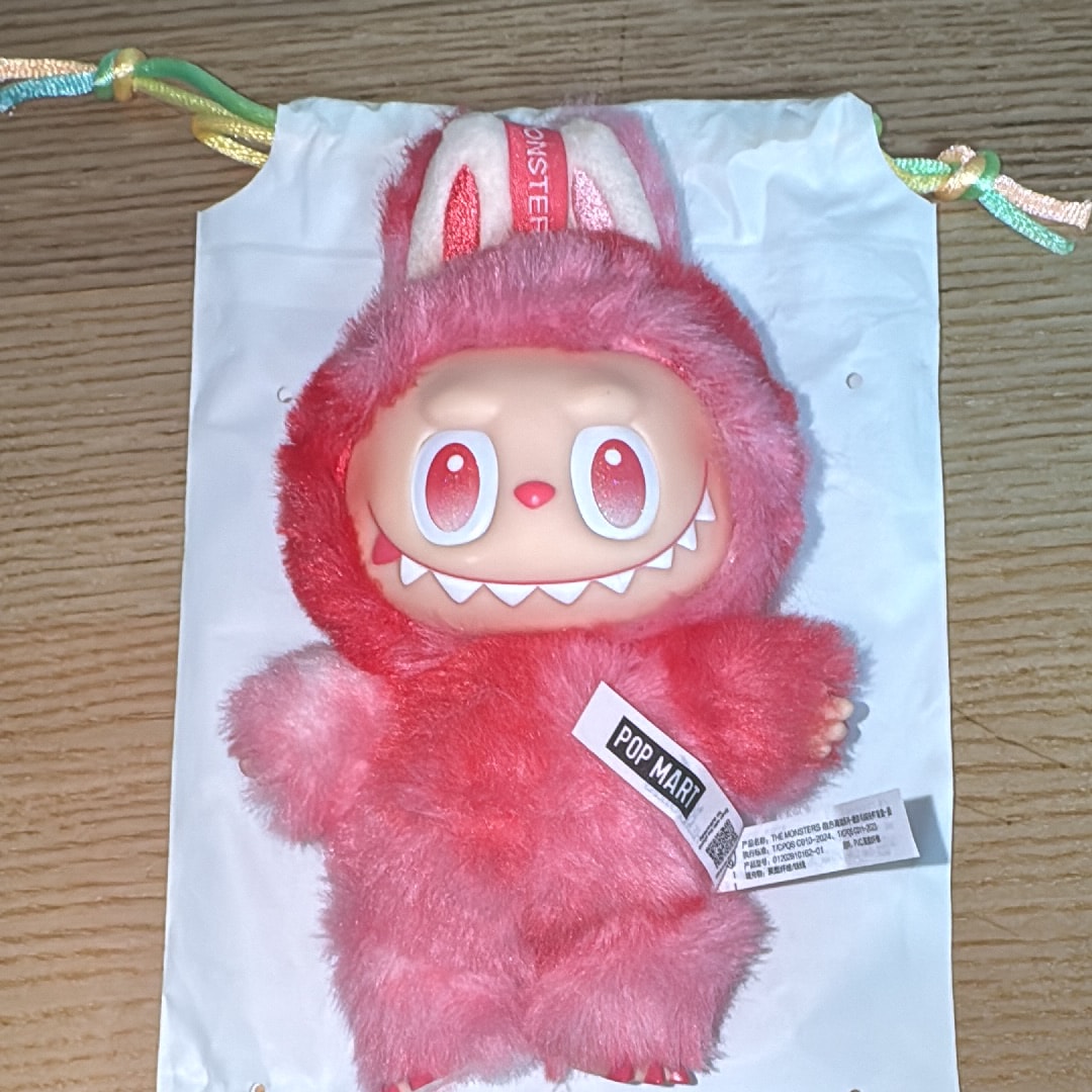 POP MART THE MONSTERS (LABUBU) Big into Energy Series Plush Pendant LOVE