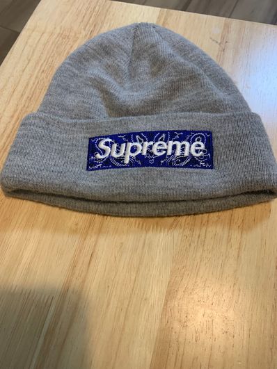 Supreme New Era® Box Logo Beanie "Grey"