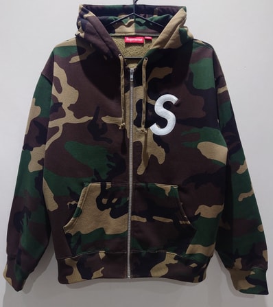 Supreme S Logo Zip Up Hooded Sweatshirt (25FW) "Woodland Camo"
