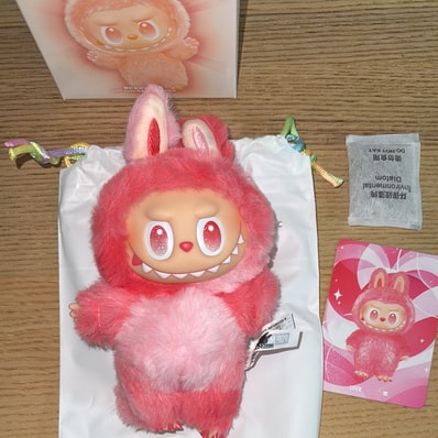 POP MART THE MONSTERS (LABUBU) Big into Energy Series Plush Pendant LOVE