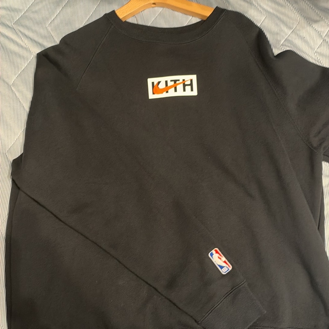 KITH Nike for New York Knicks Fleece Crewneck "Black"