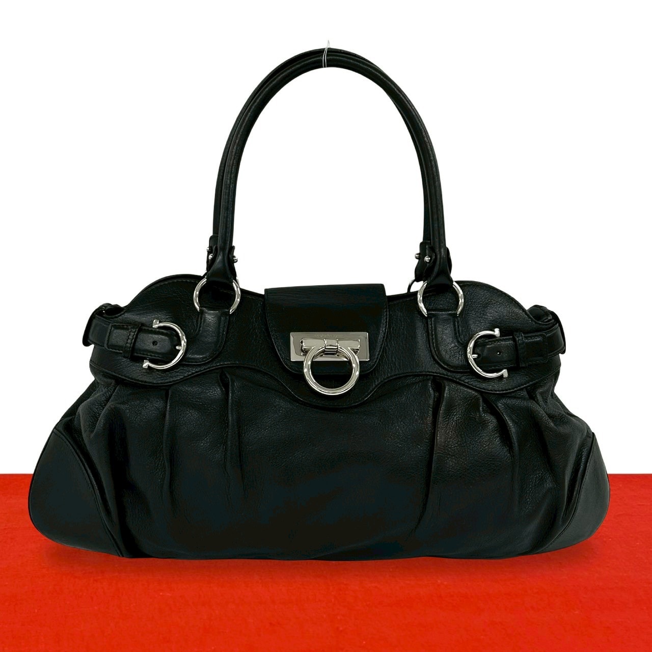 Salvatore Ferragamo サルヴァトーレフェラガモ ガンチーニ ロゴ 金具 レザー トートバッグ ブラック
 2892d