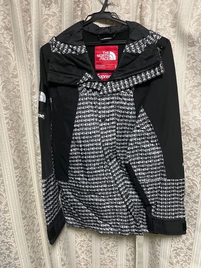 Supreme x The North Face Studded Mountain Light Jacket "Black"