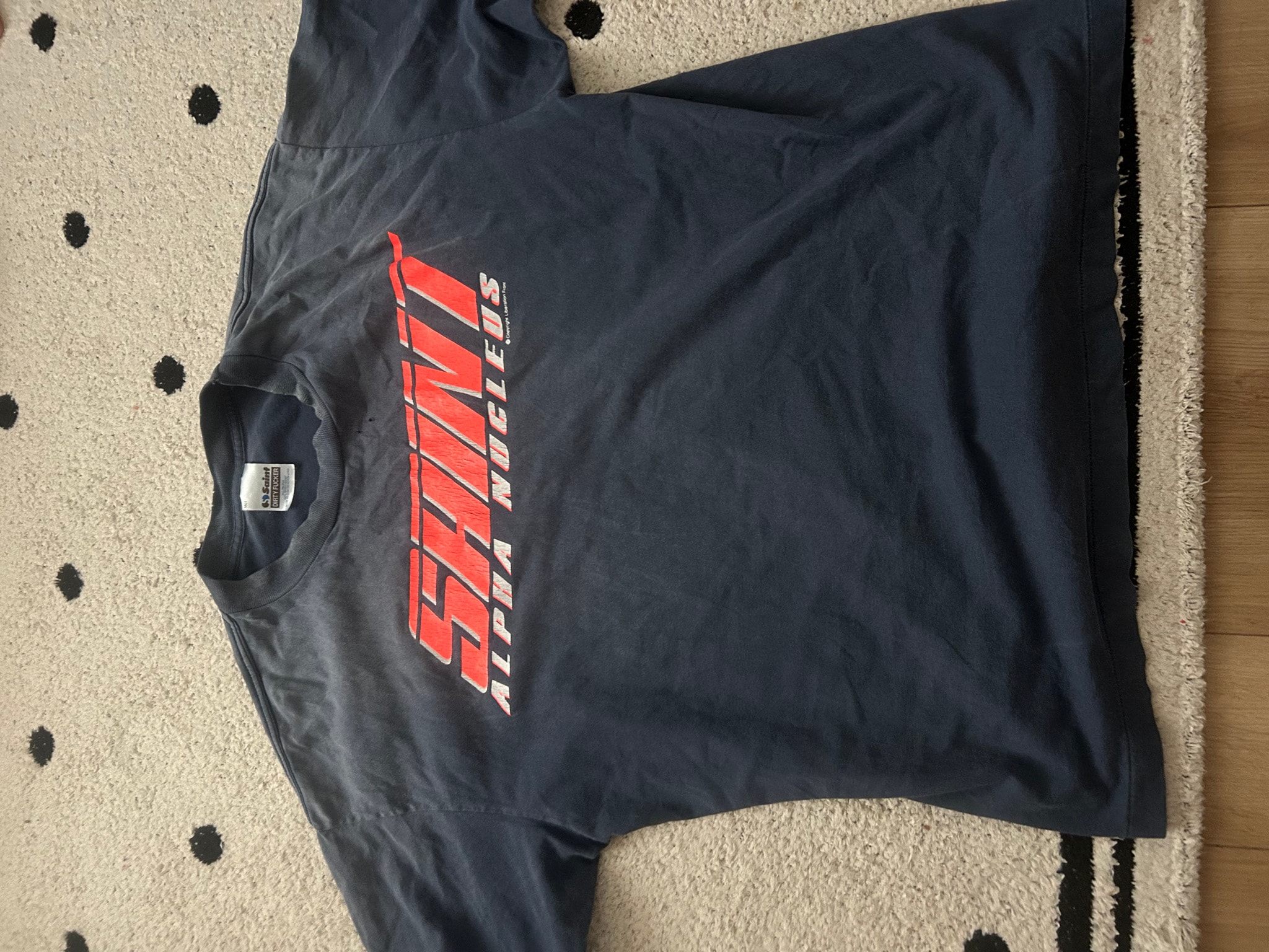 SAINT Mxxxxxx SS Tee Saint Alpha "Navy"