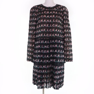 極美品 シャネル ワンピース ブラック 40 P60847V46300
