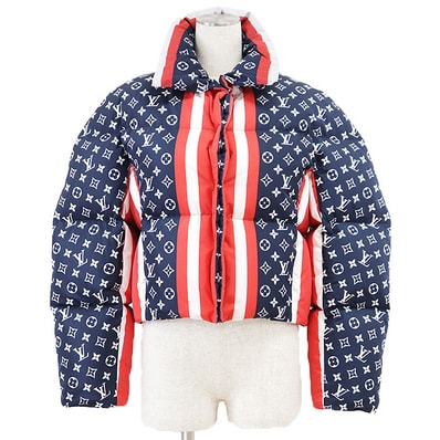 【極美品】LOUIS VUITTON ルイ・ヴィトン ダウンジャケット 2024年製 パファ LVロゴ モノグラム 星条旗 モチーフ ナイロン100% クロップド ショートレングス 短丈 アウター レディース 36 トリコロール イタリア製