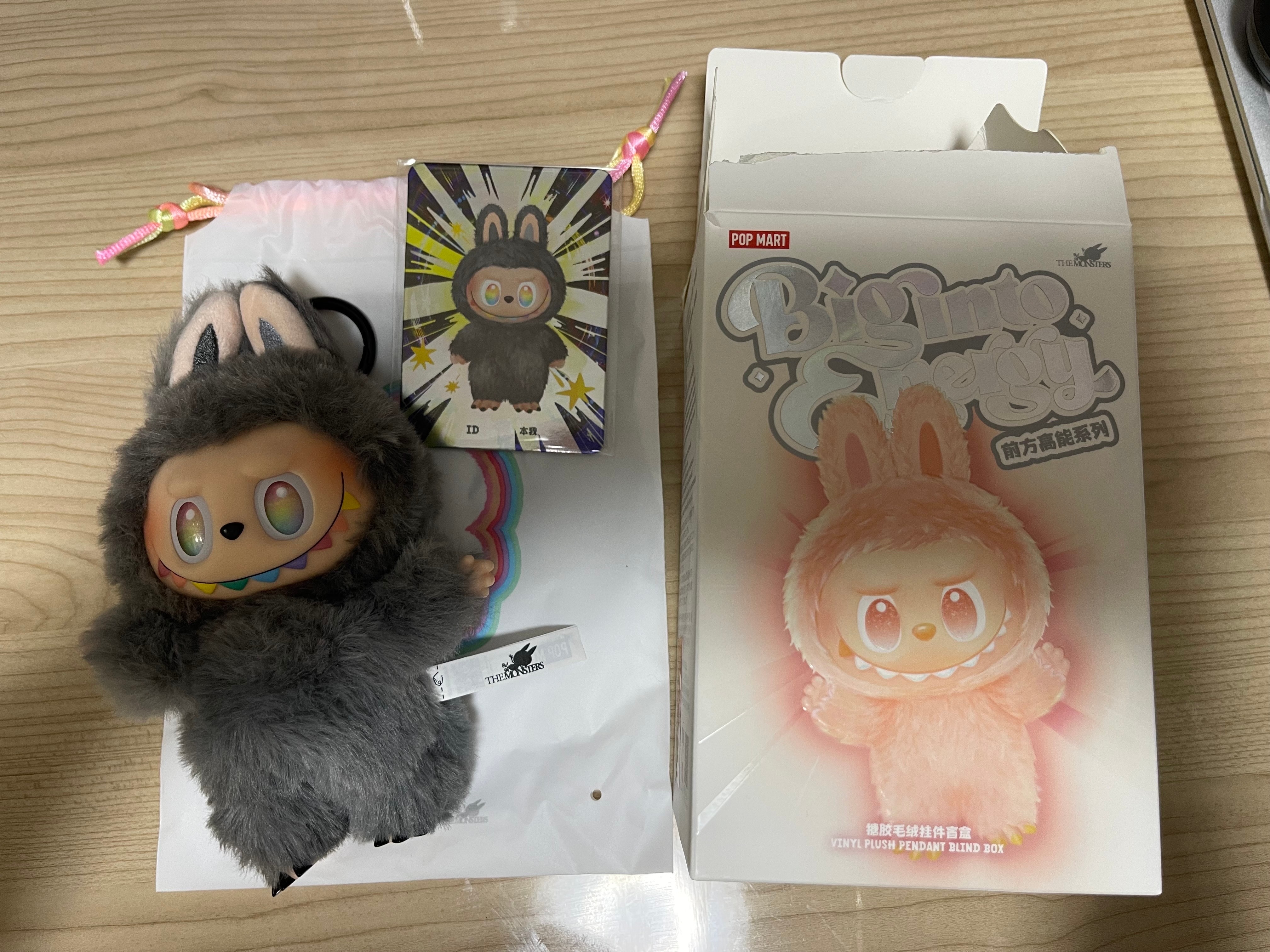 ポップマート ザ モンスターズ (ラブブ) コカ・コーラ シリーズ