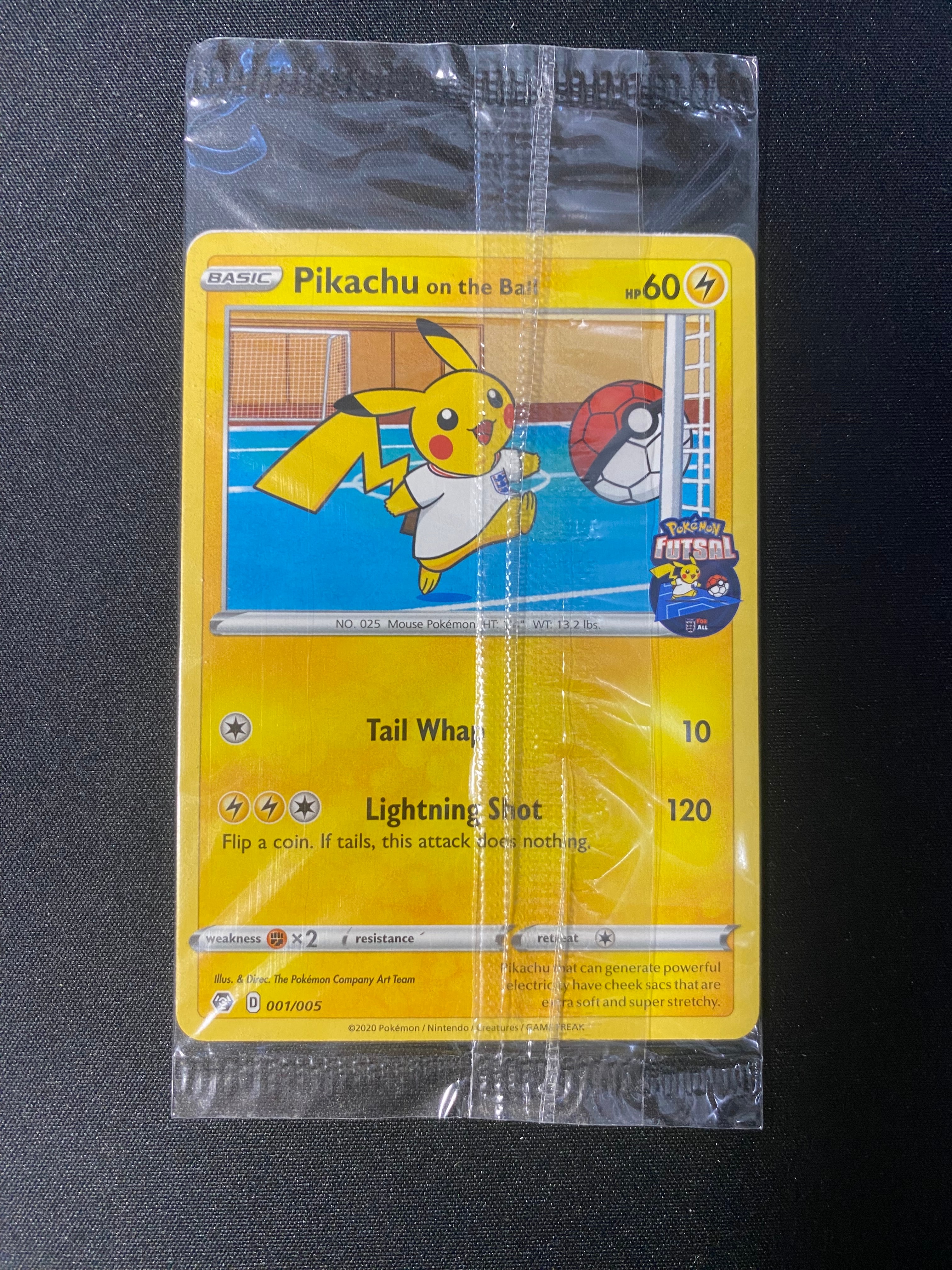 ピカチュウ オン ザ ボール Pikachu on the Ball #12 Pikachu on the Ball - 001/005 (Pokemon Futsal) - Miscellaneous