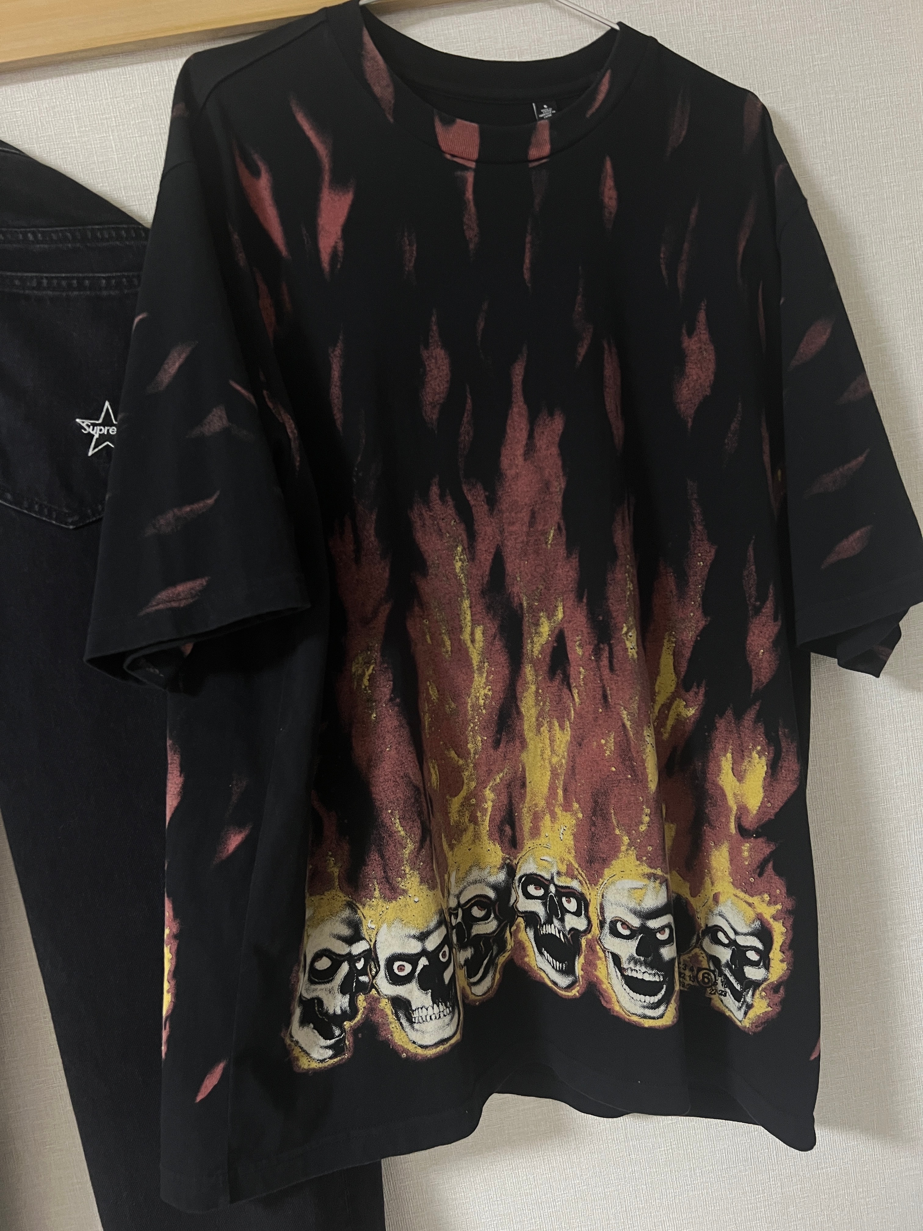 シュプリーム x MM6メゾンマルジェラ (メゾンマルジェラ) リキッド ブルー オーバーサイズ Tシャツ "ブラック"