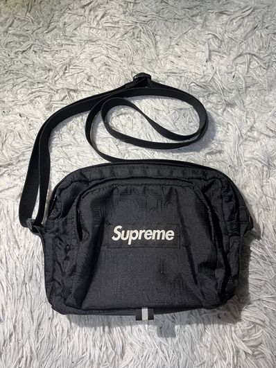 Supreme 19SS Shoulder Bag Supreme 19SS Shoulder Bag