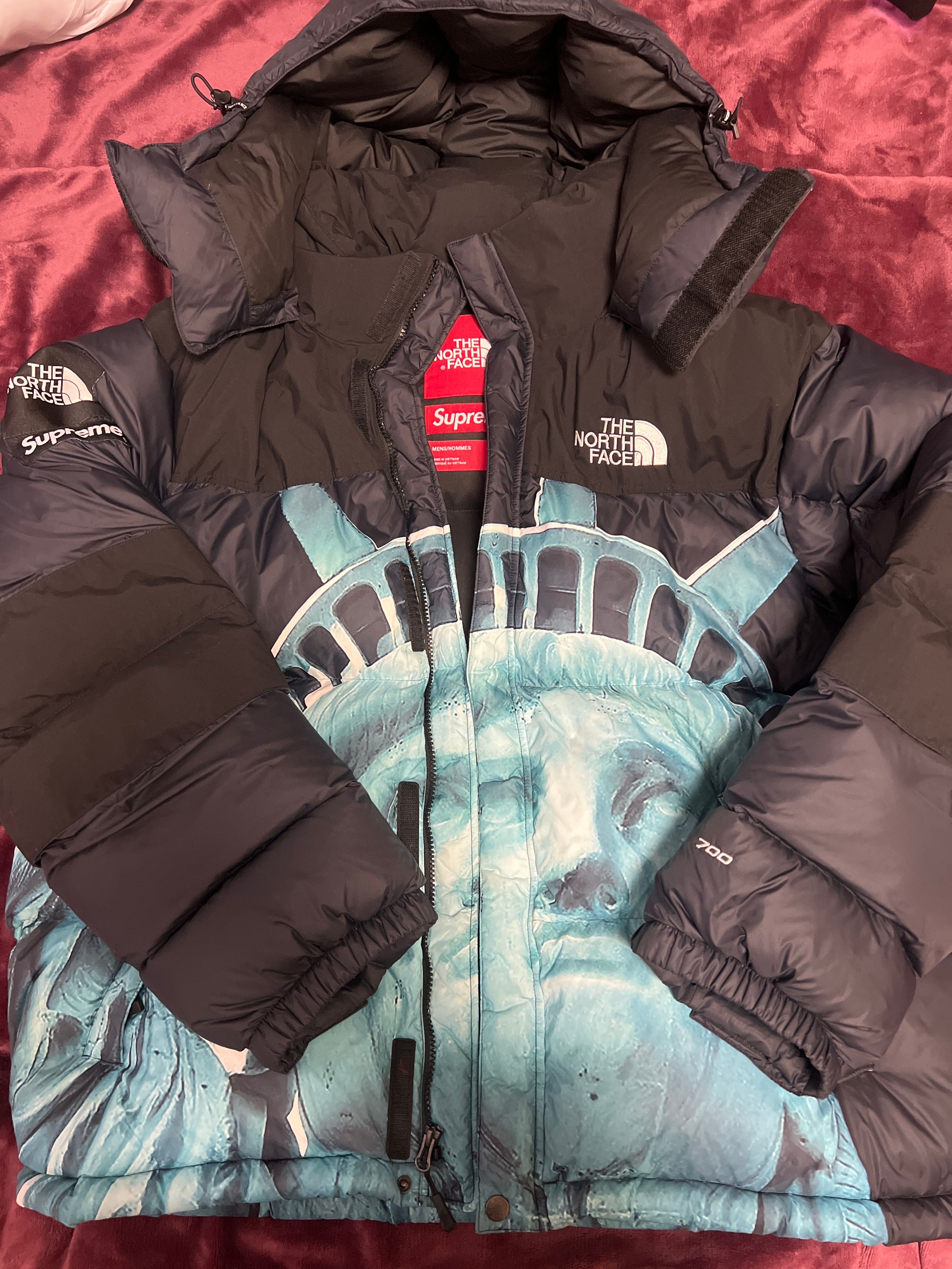 Supreme x The North Face Statue of Liberty Baltoro Jacket "Black"