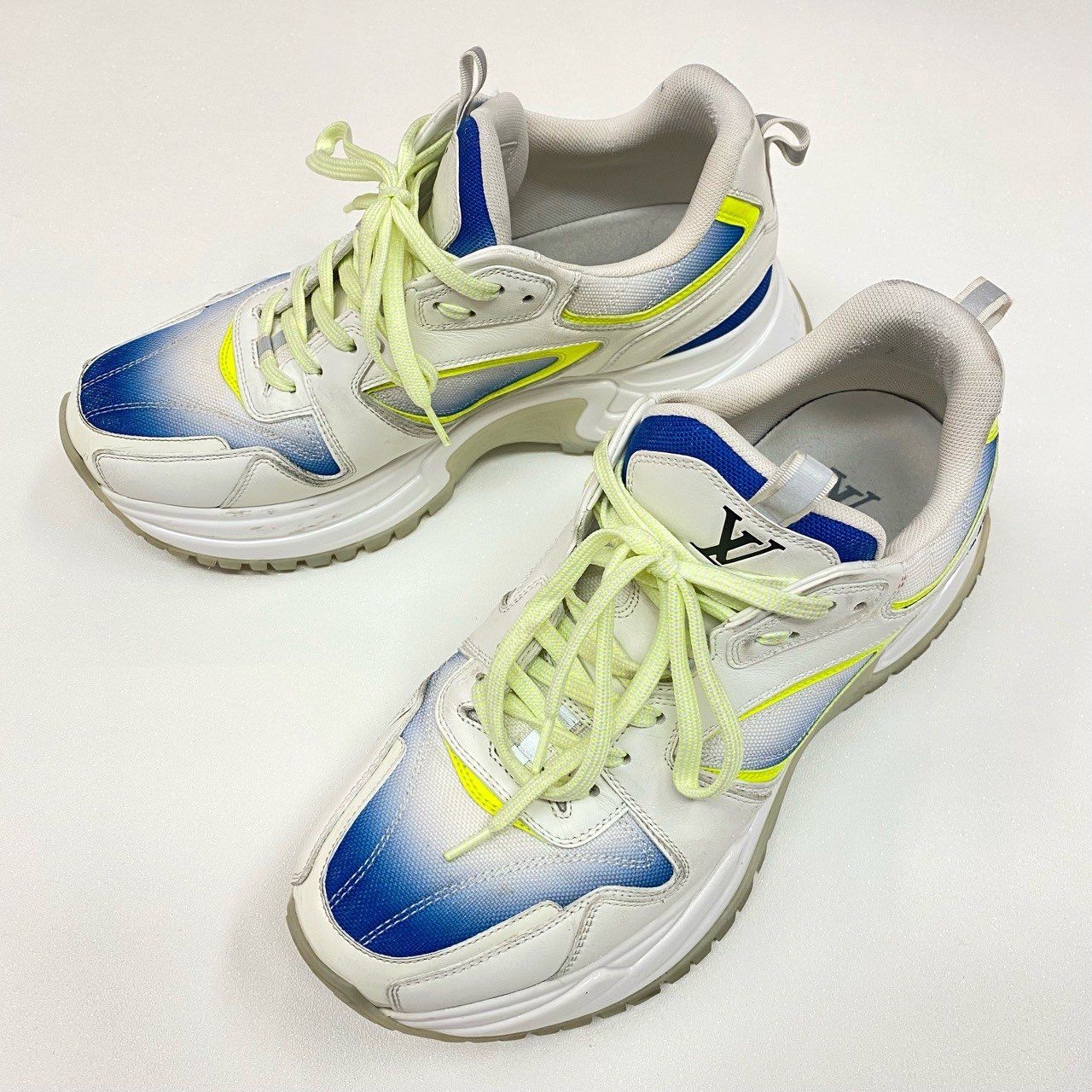 ランアウェイ パルス・ライン スニーカー