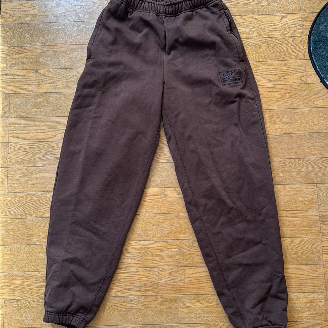 Stussy x Nike Stone Washed Fleece Pant "Dark Cinder" (US Size) FN5235-261