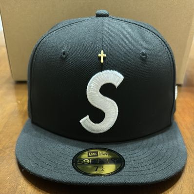 Supreme Gold Cross S Logo New Era "Black"