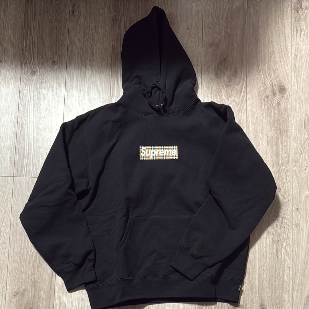 Supreme / Burberry Box Logo Hooded Sweatshirt "Black"
