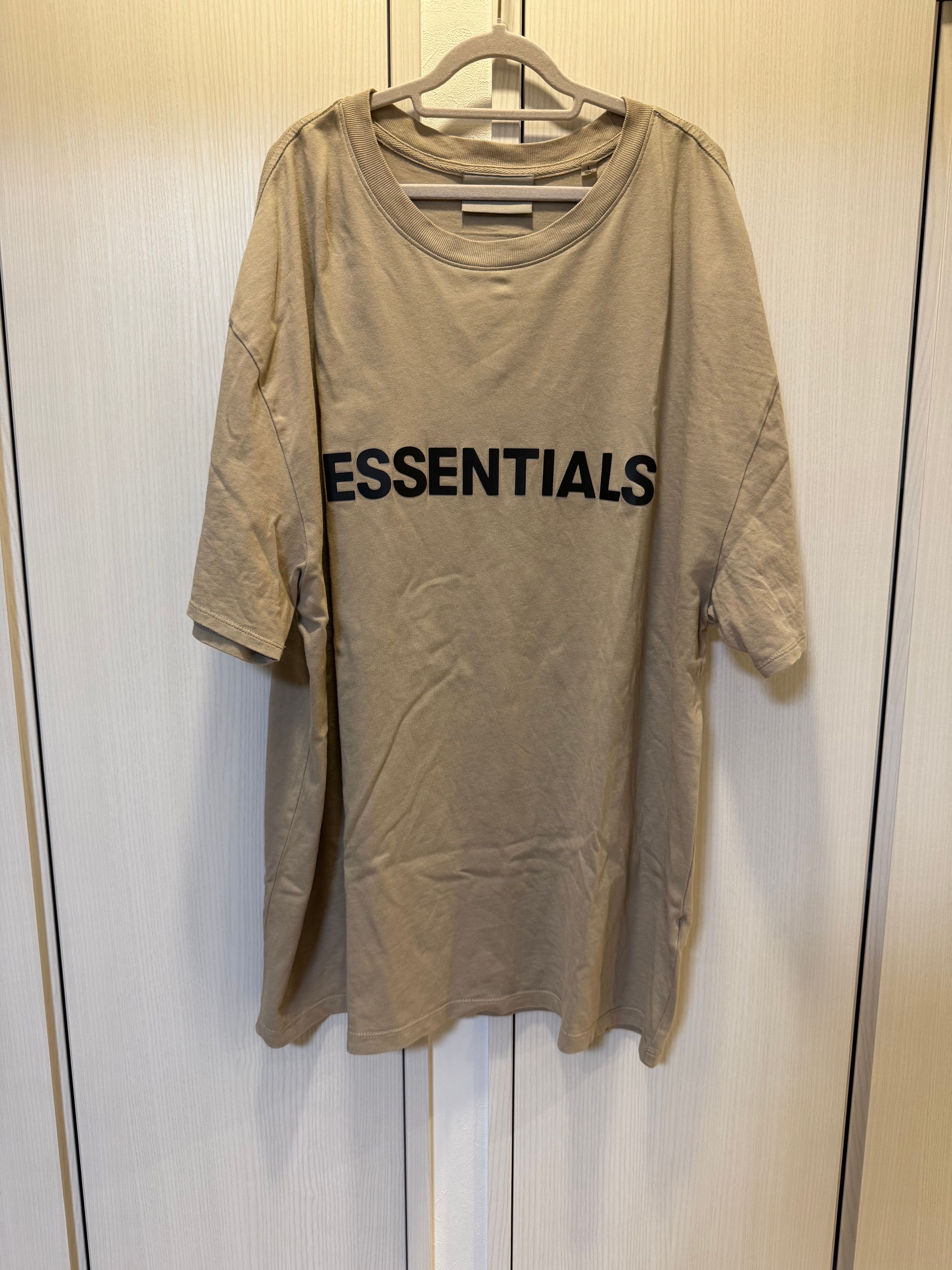 essential fear of god Tシャツ
