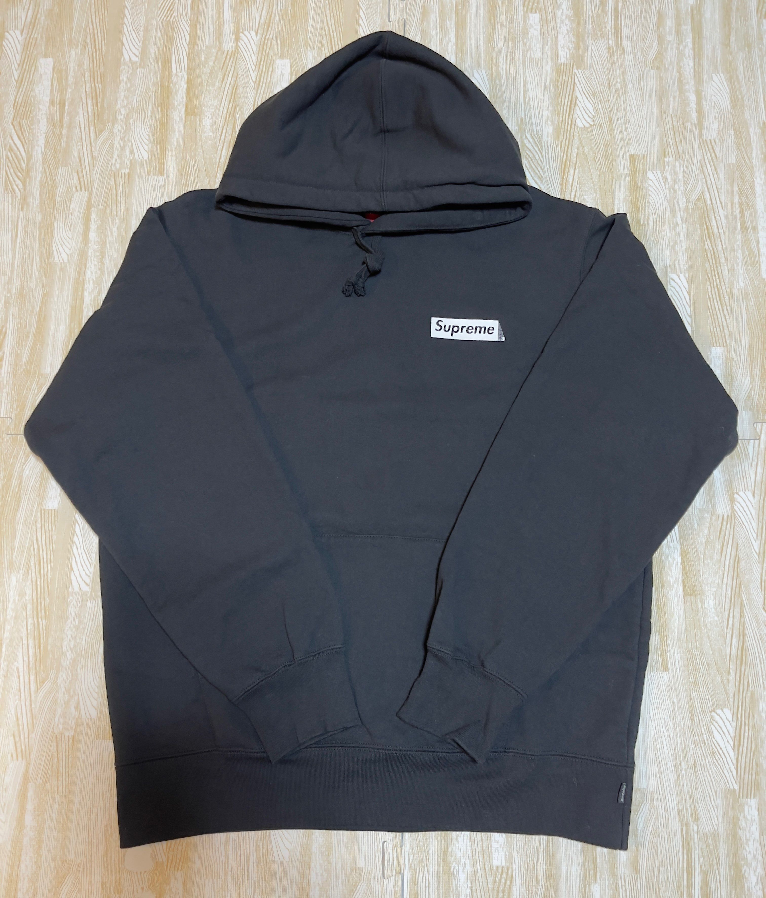 Supreme Stop Crying Hooded Sweatshirt "Black"