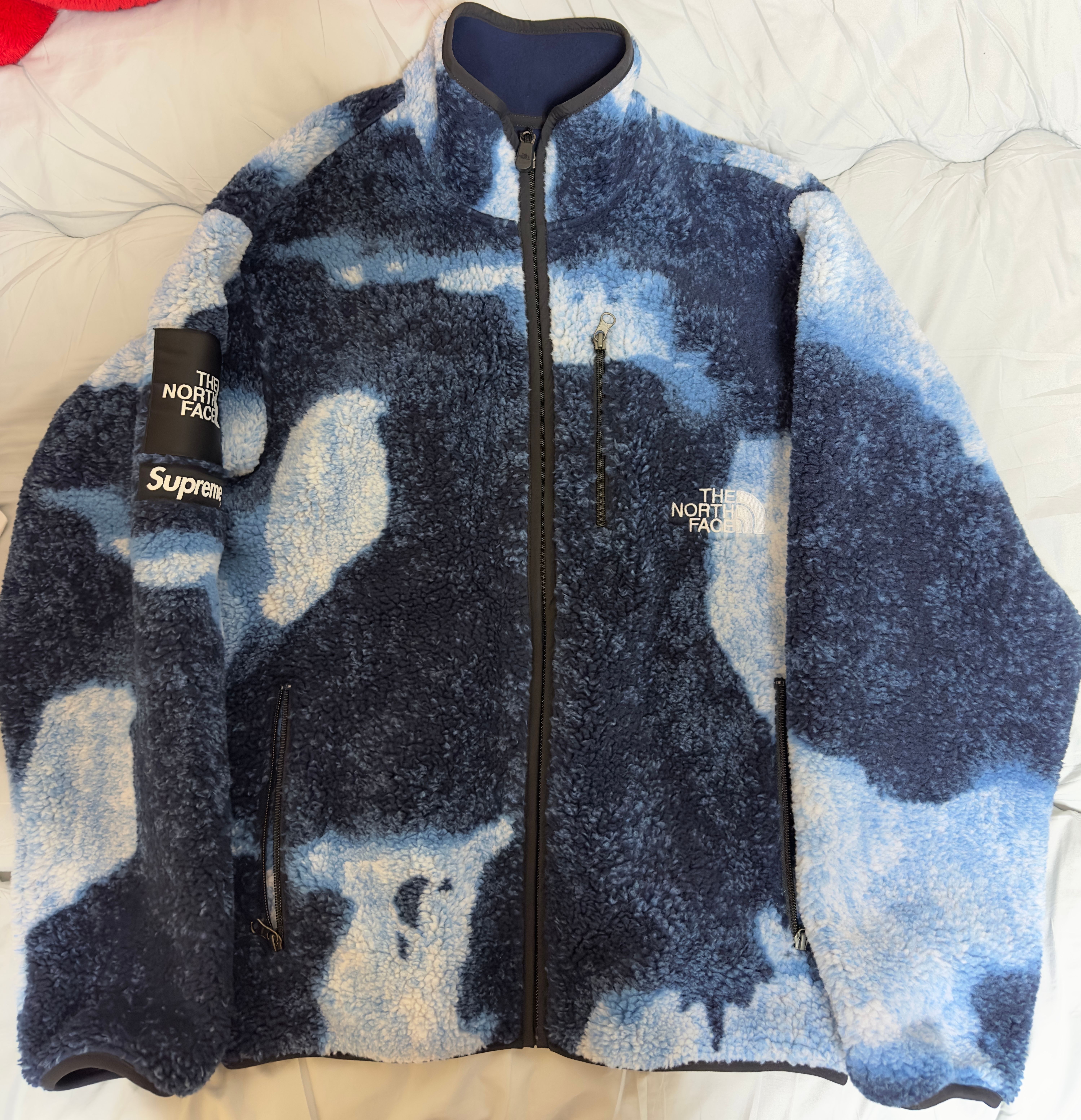 Supreme x The North Face Bleached Denim Print Fleece Jacket "Indigo"