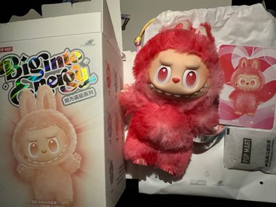 POP MART THE MONSTERS (LABUBU) Big into Energy Series Plush Pendant LOVE