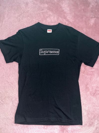 Supreme KAWS Chalk Logo Tee "Black"