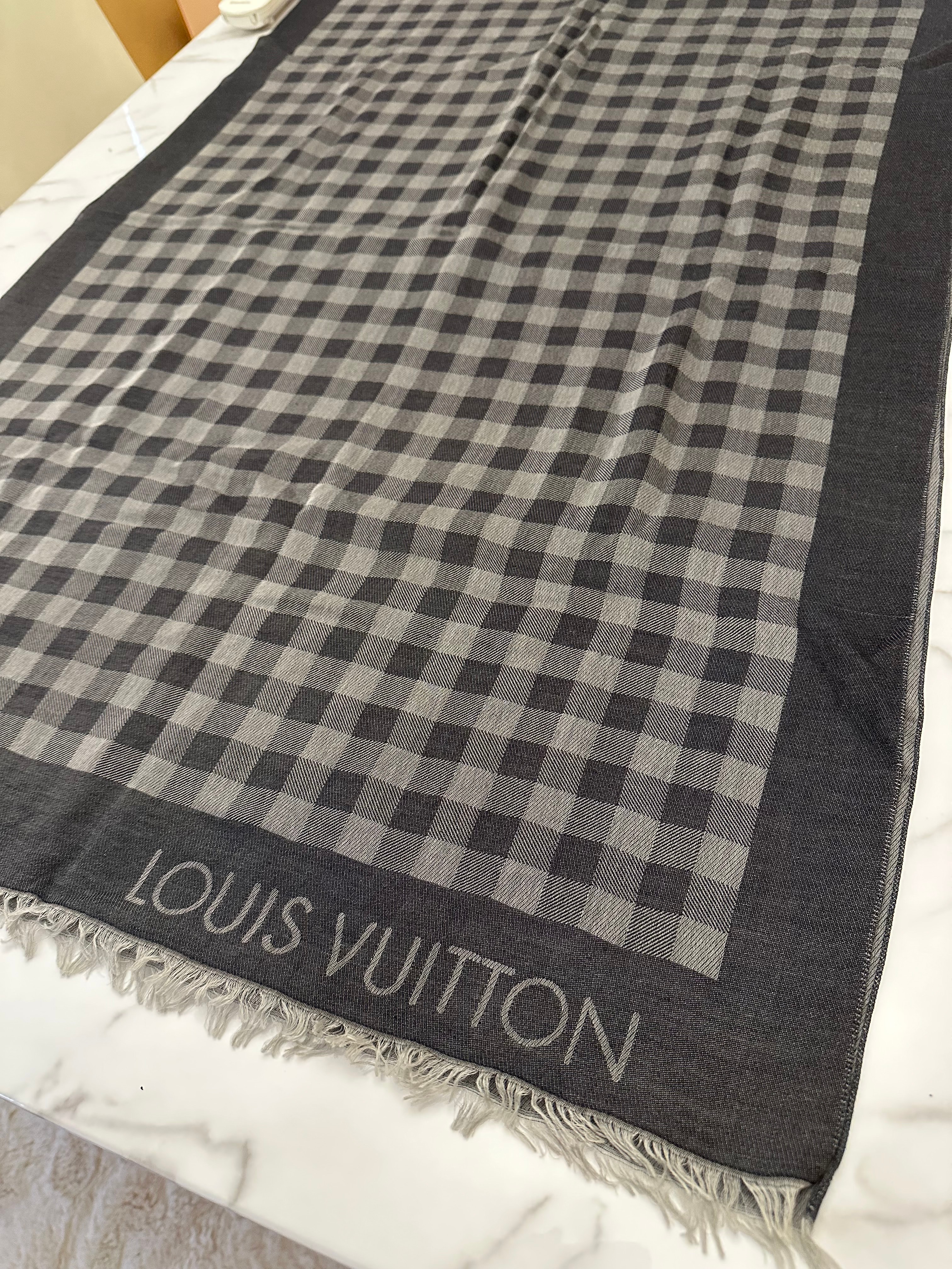 【未使用】LOUIS VUITTON ルイヴィトン コットン ストール ダミエ LOUIS VUITTON ルイ・ヴィトン マフラー ダミエ レディース
